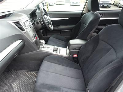 2010 Subaru Outback - Thumbnail