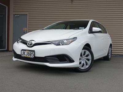 2015 Toyota Corolla - Thumbnail