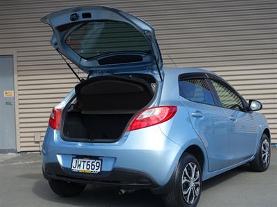 2010 Mazda Demio - Thumbnail