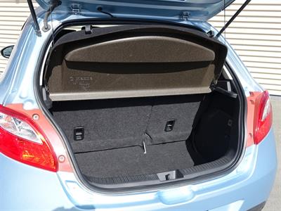2010 Mazda Demio - Thumbnail