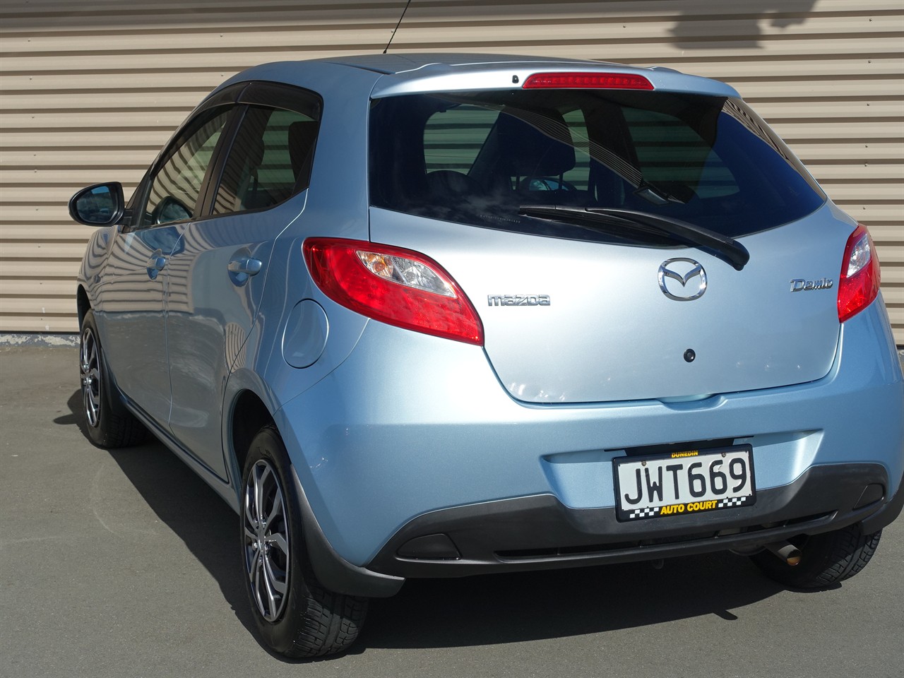 2010 Mazda Demio