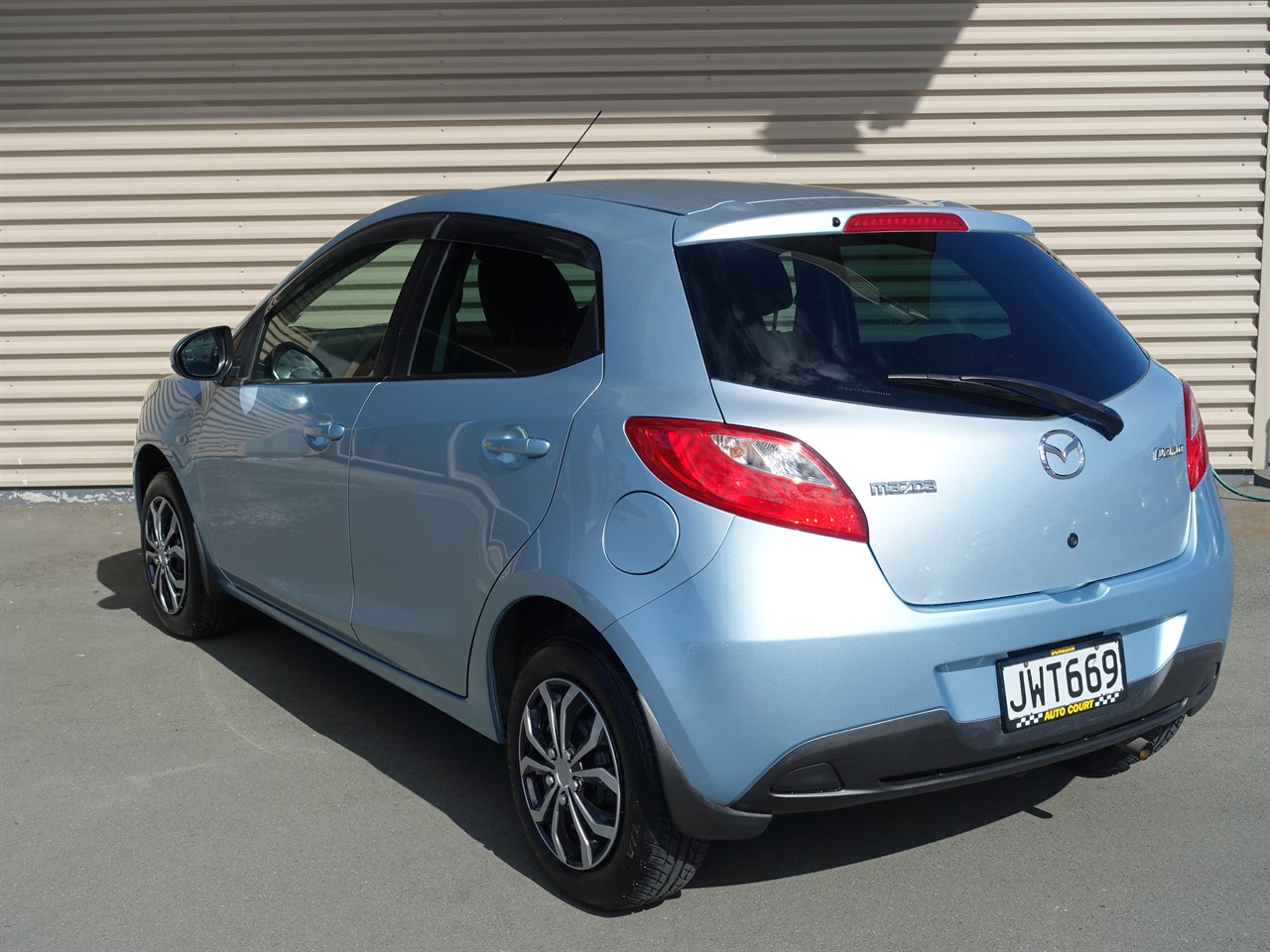 2010 Mazda Demio