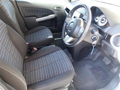 2010 Mazda Demio - Thumbnail