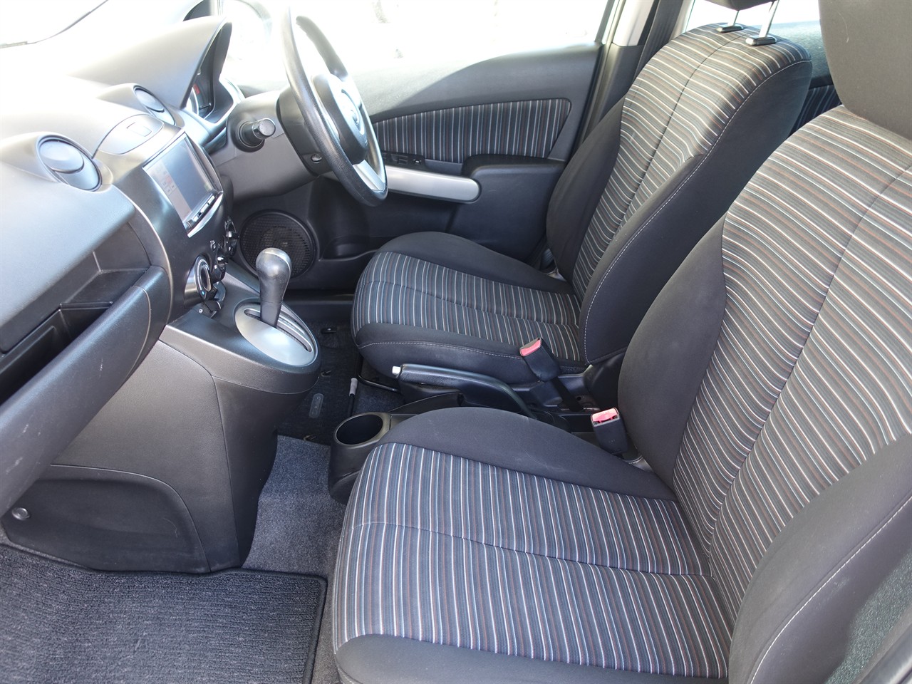 2010 Mazda Demio