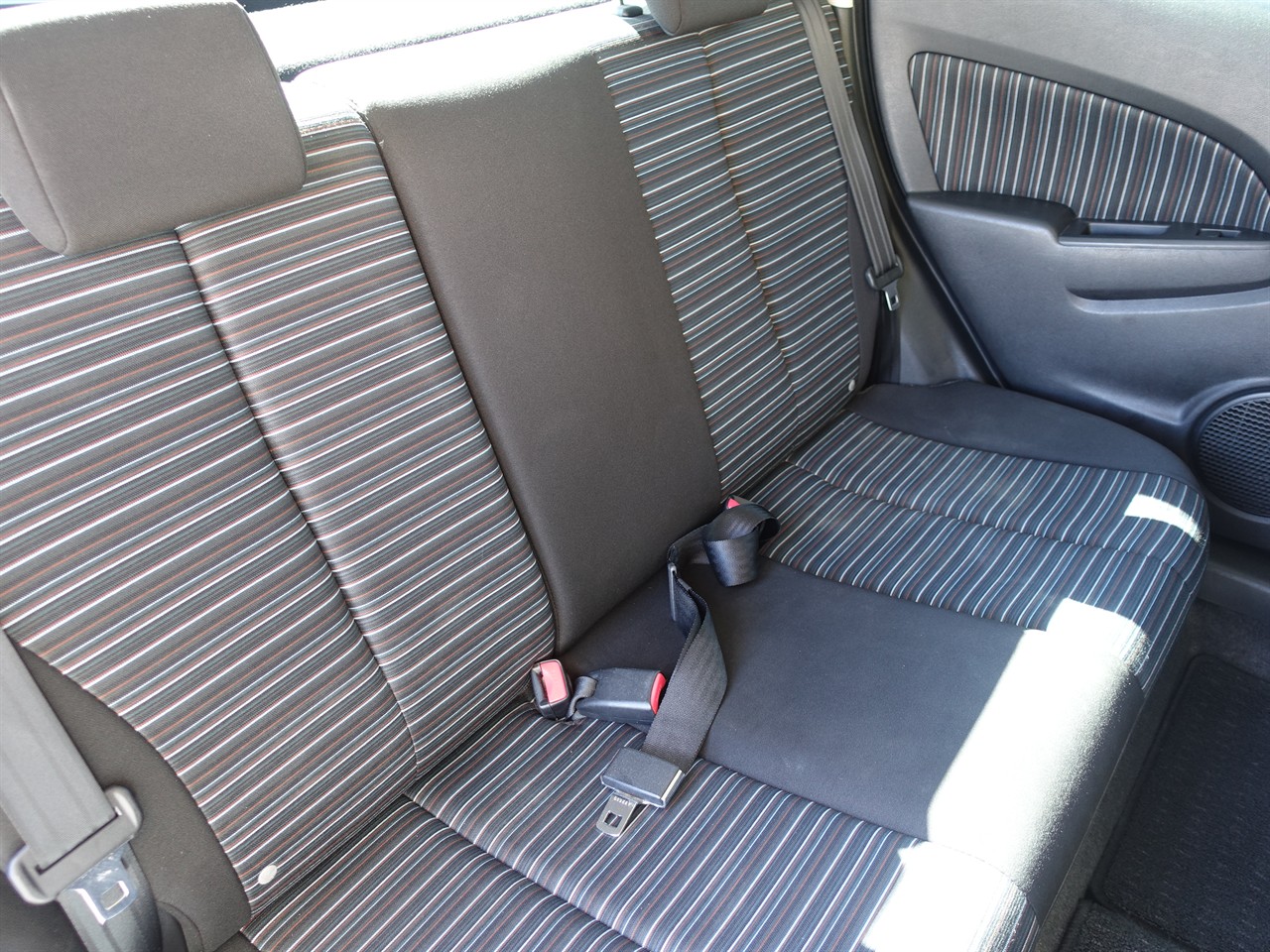 2010 Mazda Demio