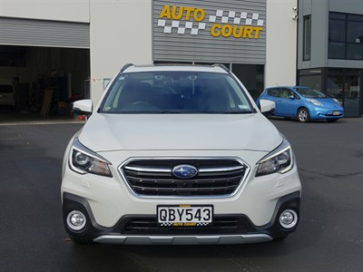 2018 Subaru Outback - Thumbnail