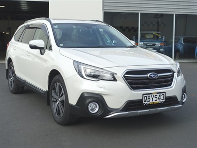 2018 Subaru Outback - Thumbnail