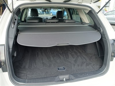 2018 Subaru Outback - Thumbnail