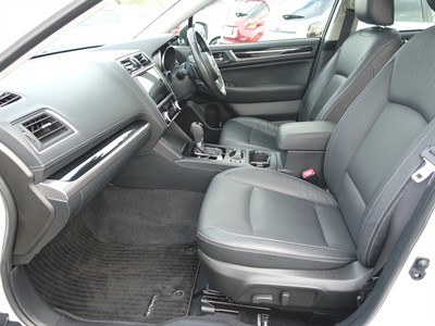 2018 Subaru Outback - Thumbnail