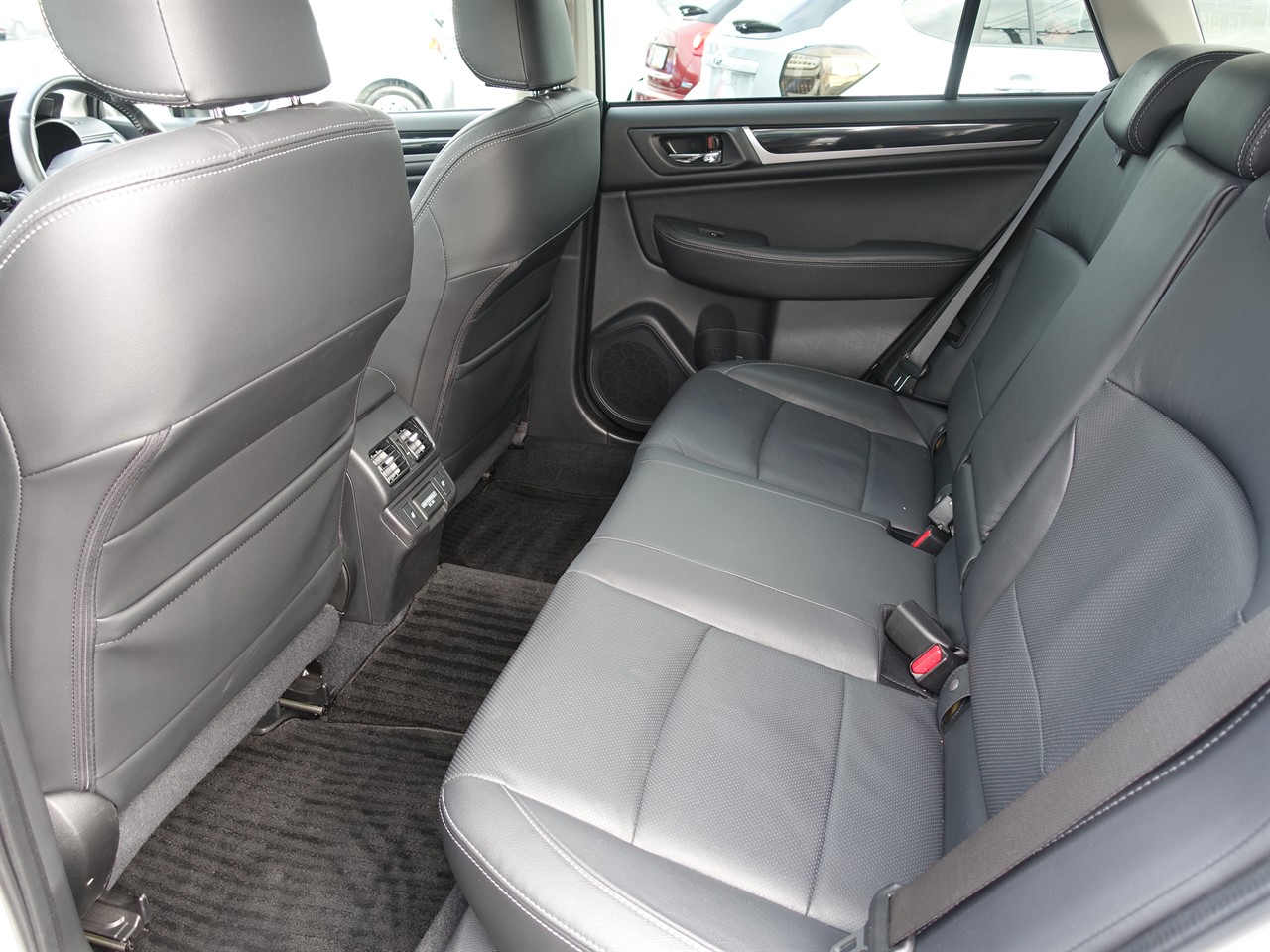 2018 Subaru Outback