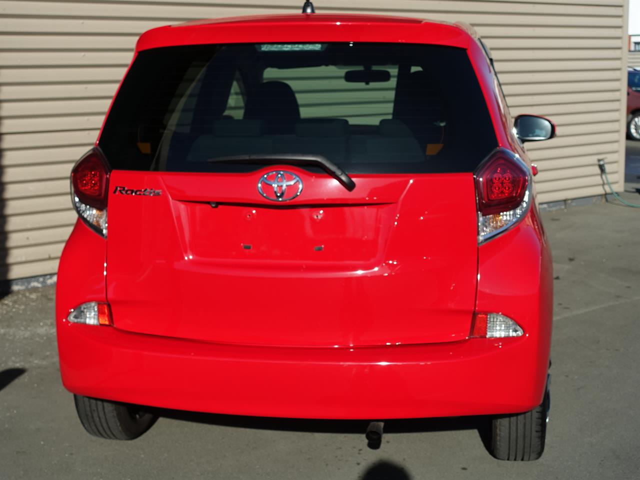 2015 Toyota Ractis