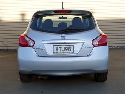 2014 Nissan Pulsar - Thumbnail