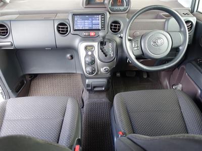 2016 Toyota Spade - Thumbnail