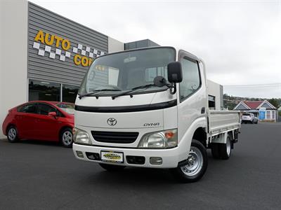 2004 Toyota Dyna - Thumbnail