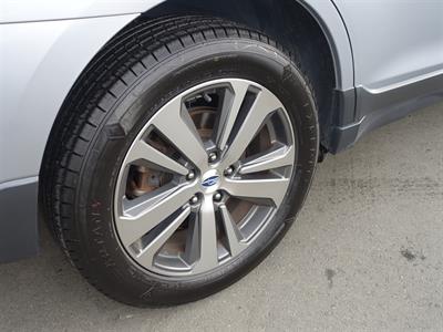 2020 Subaru Outback - Thumbnail