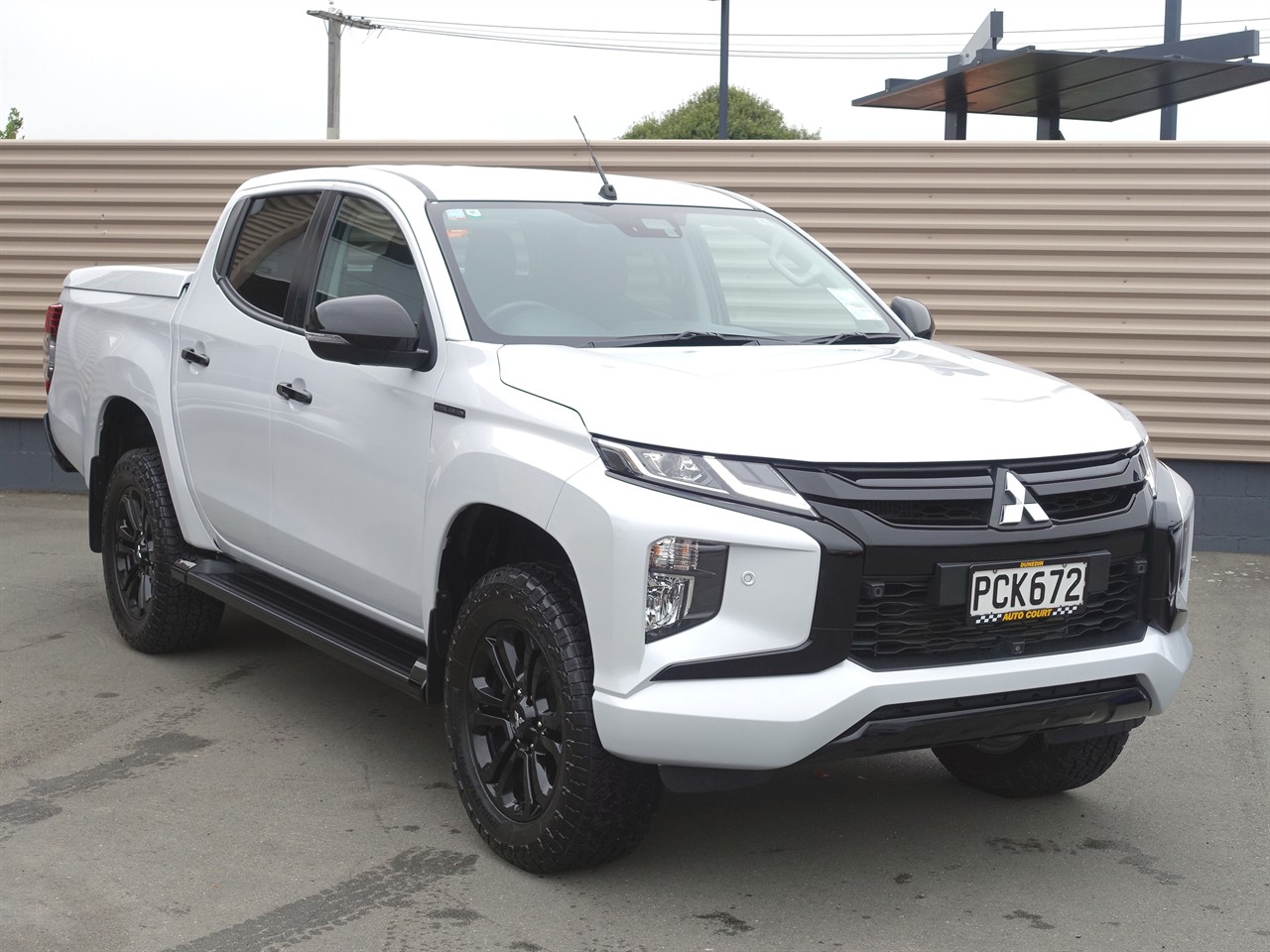 2022 Mitsubishi Triton