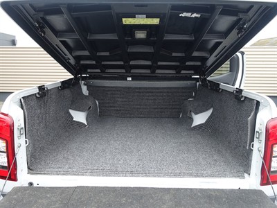 2022 Mitsubishi Triton - Thumbnail