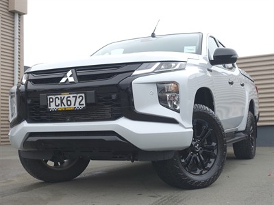 2022 Mitsubishi Triton - Thumbnail