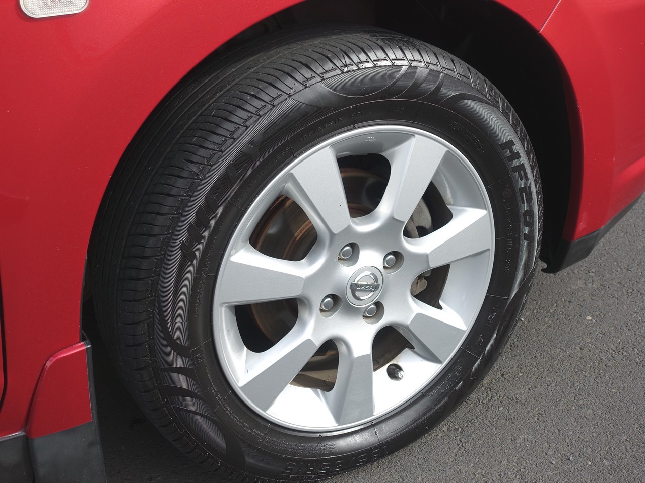 2005 Nissan Tiida