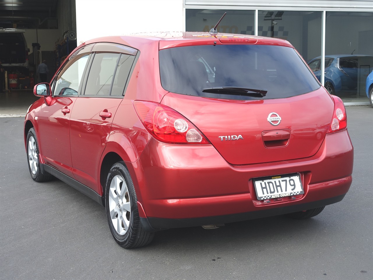 2005 Nissan Tiida
