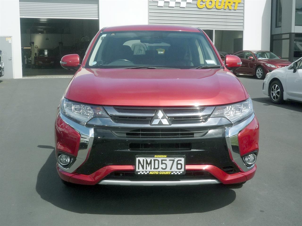 2015 Mitsubishi Outlander PHEV