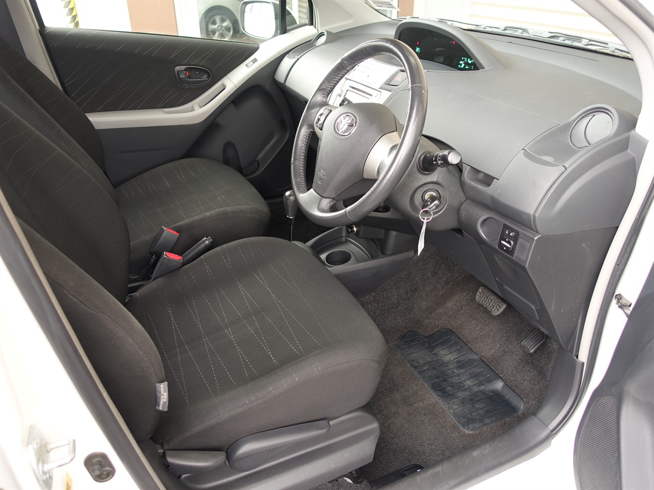 2006 Toyota Yaris