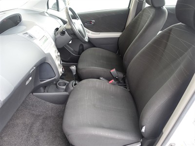 2006 Toyota Yaris - Thumbnail