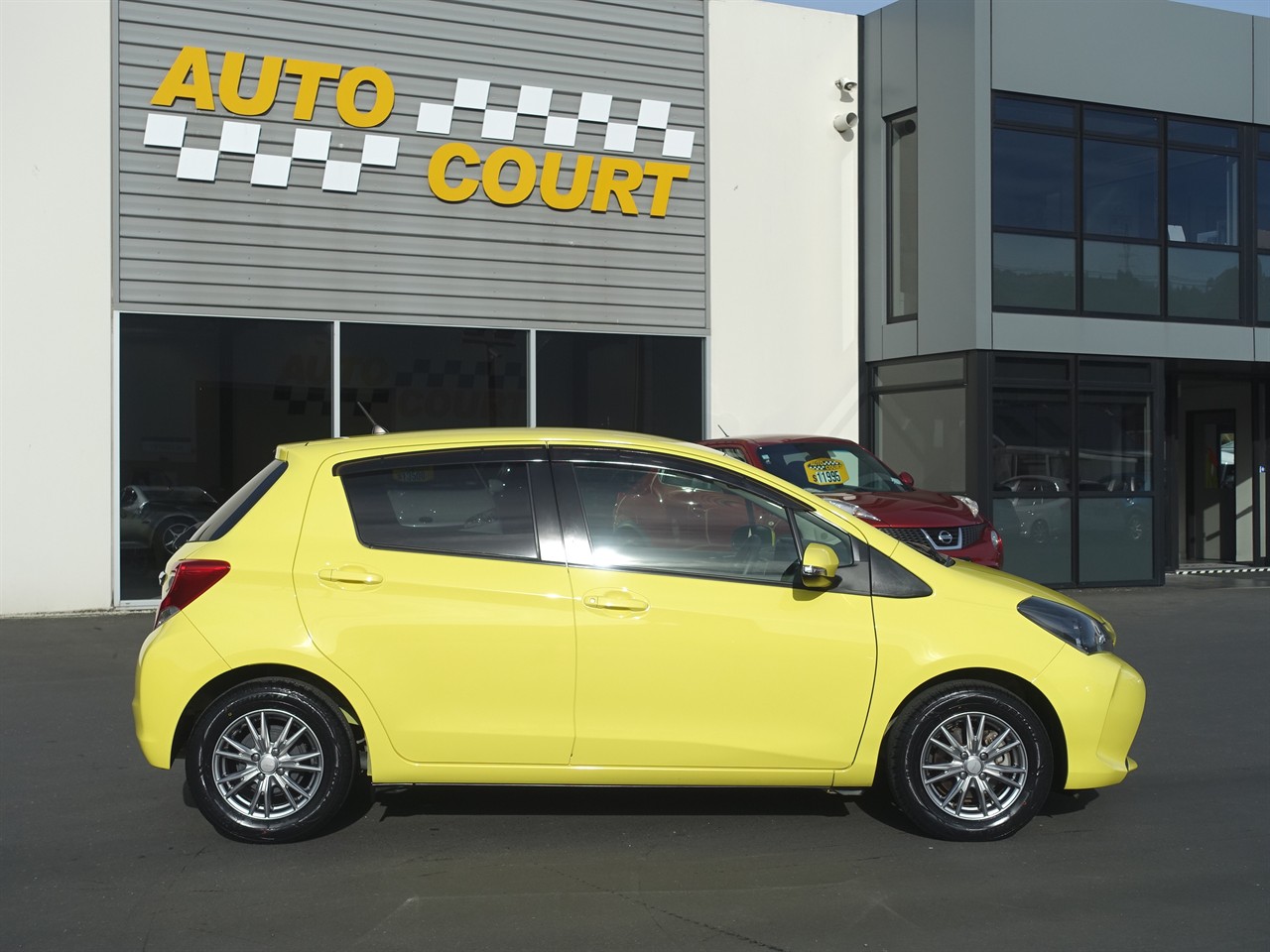 2016 Toyota Vitz