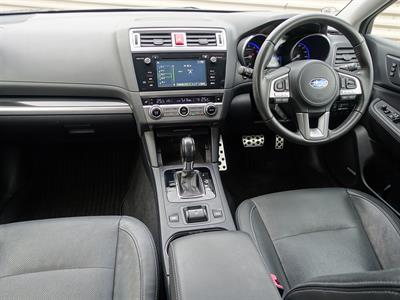 2015 Subaru Outback - Thumbnail