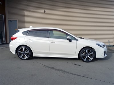 2017 Subaru Impreza - Thumbnail
