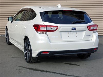 2017 Subaru Impreza - Thumbnail