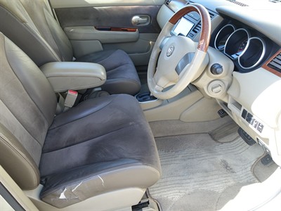 2006 Nissan Tiida - Thumbnail