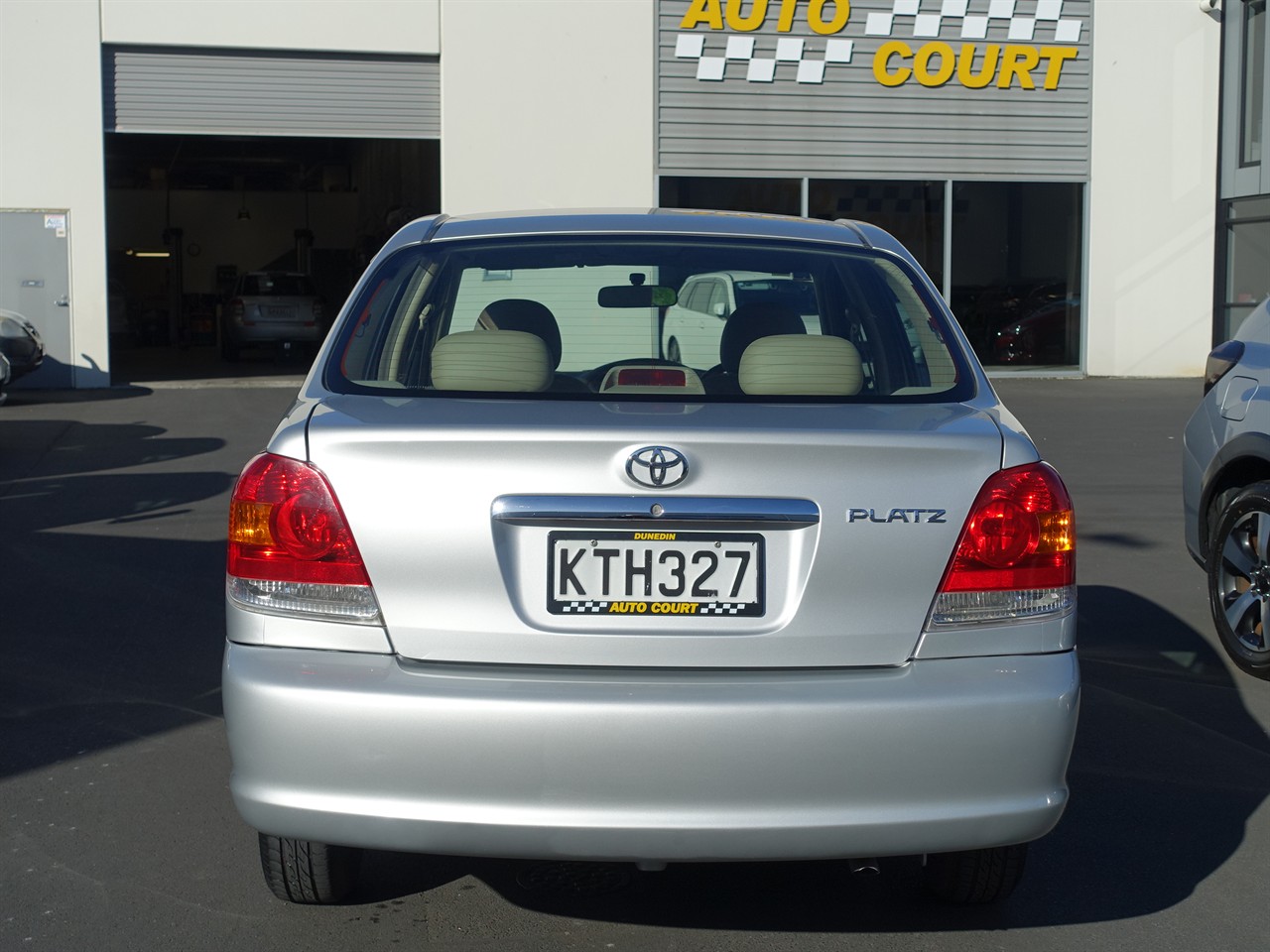 2004 Toyota Platz