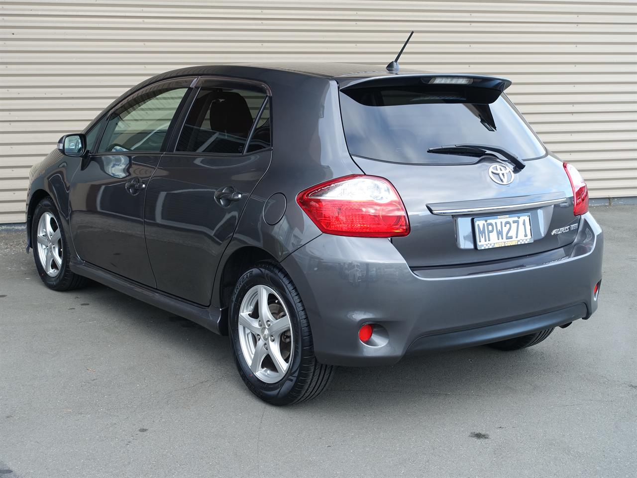 2010 Toyota Auris