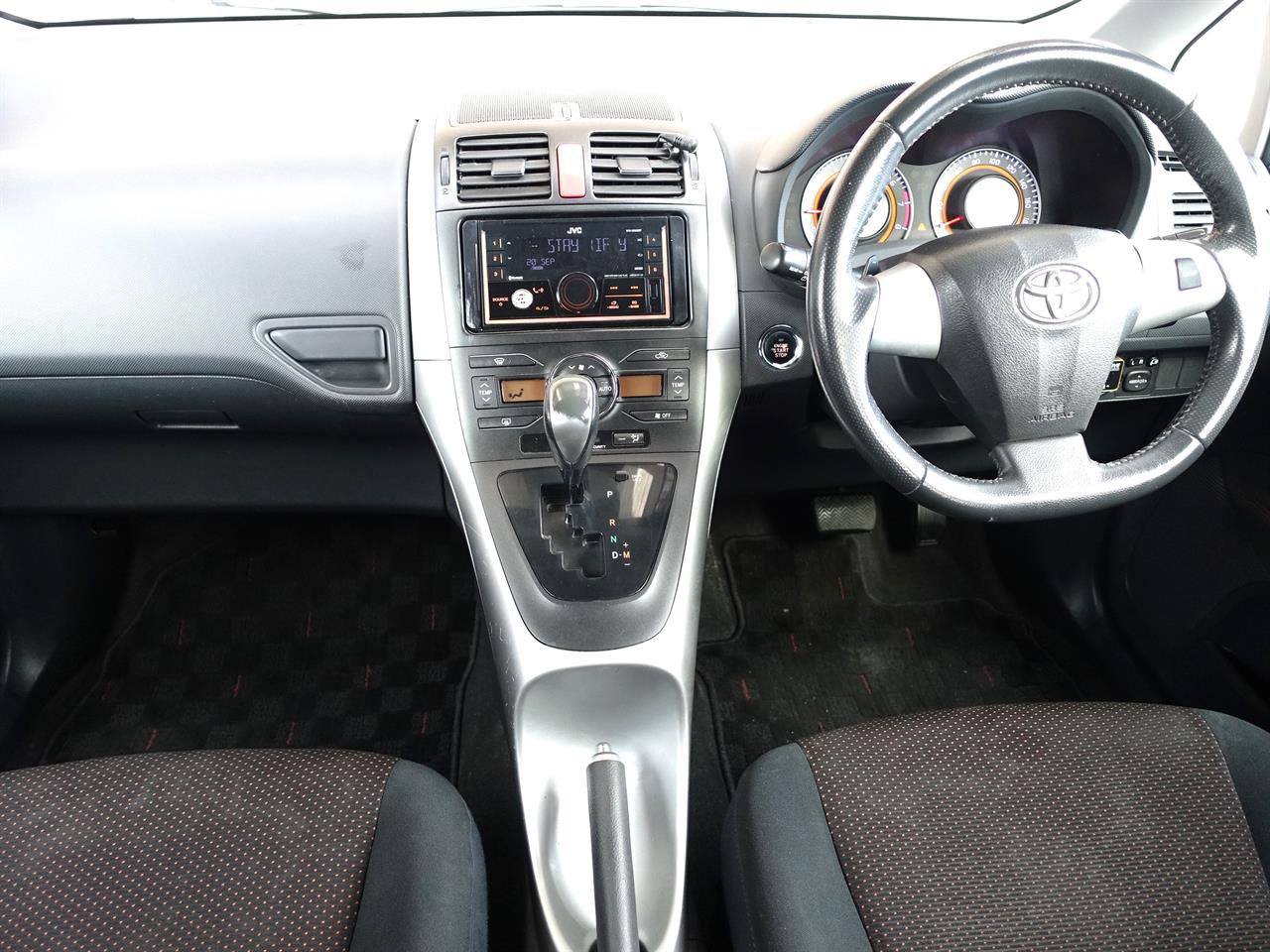 2010 Toyota Auris