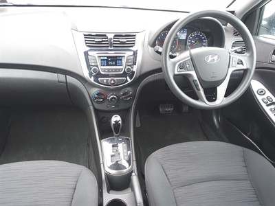 2018 Hyundai Accent - Thumbnail