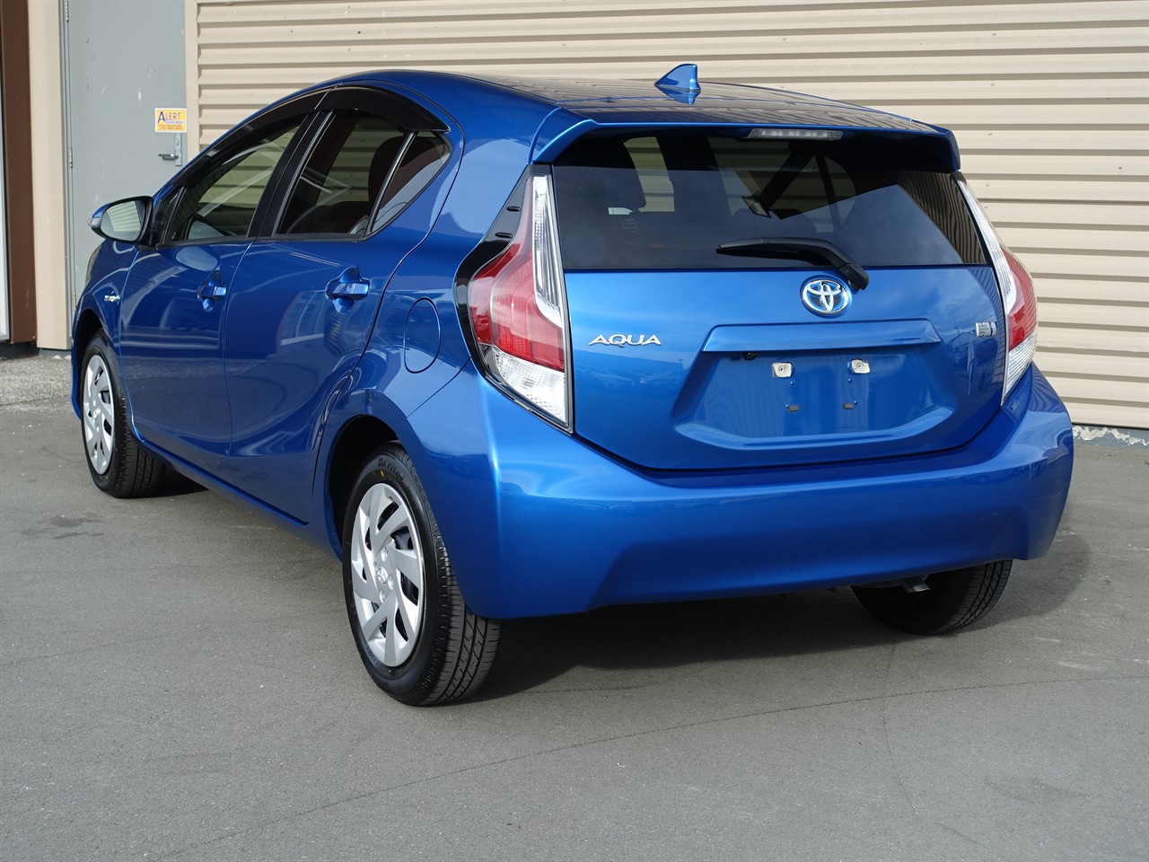 2015 Toyota Aqua