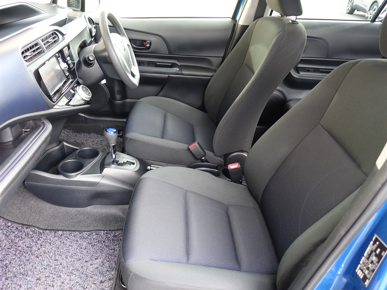 2015 Toyota Aqua