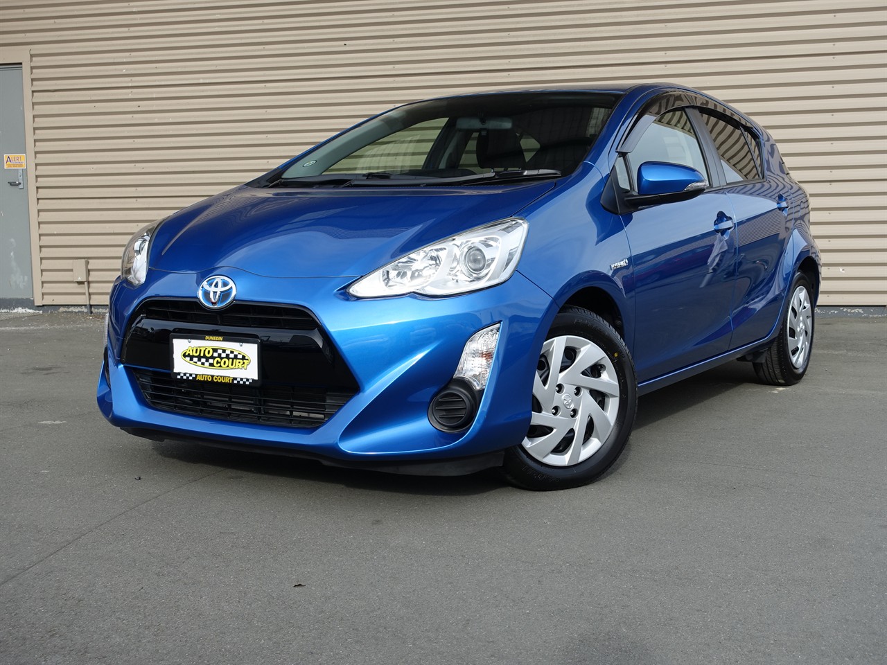 2015 Toyota Aqua