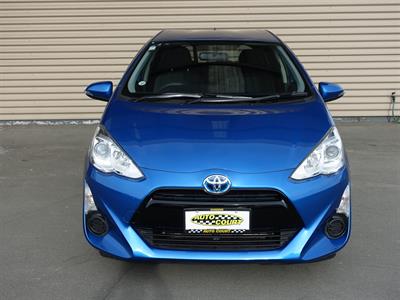 2015 Toyota Aqua - Thumbnail