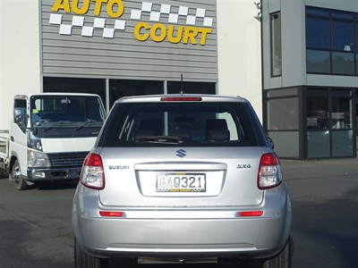 2011 Suzuki SX4 - Thumbnail
