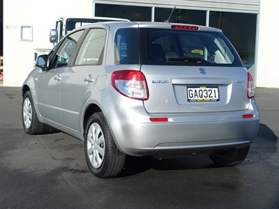 2011 Suzuki SX4 - Thumbnail