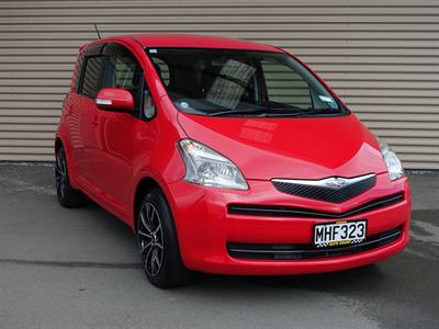 2007 Toyota Ractis - Thumbnail