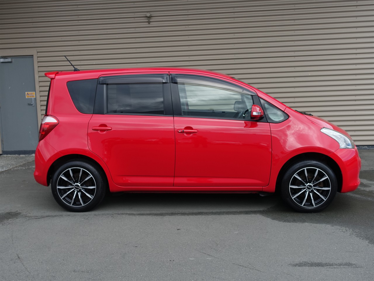 2007 Toyota Ractis