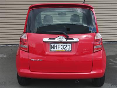 2007 Toyota Ractis - Thumbnail