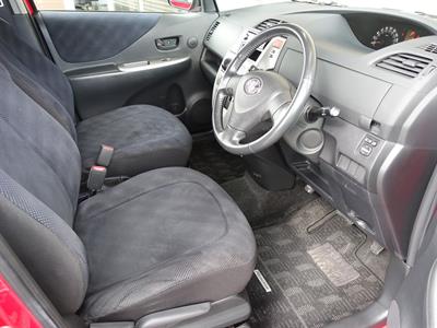 2007 Toyota Ractis - Thumbnail