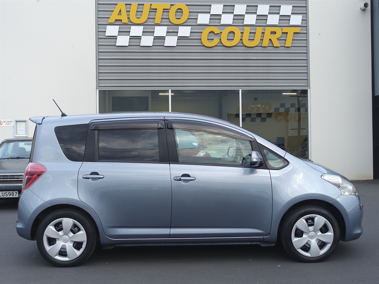 2009 Toyota Ractis