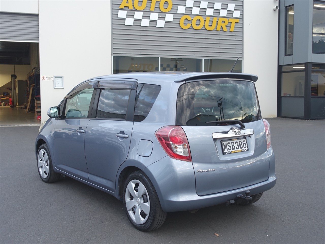 2009 Toyota Ractis
