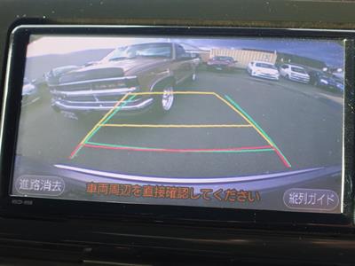 2017 Toyota C-HR - Thumbnail