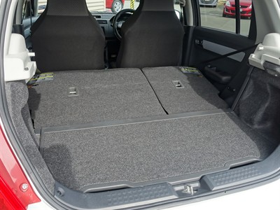 2008 Suzuki Swift - Thumbnail